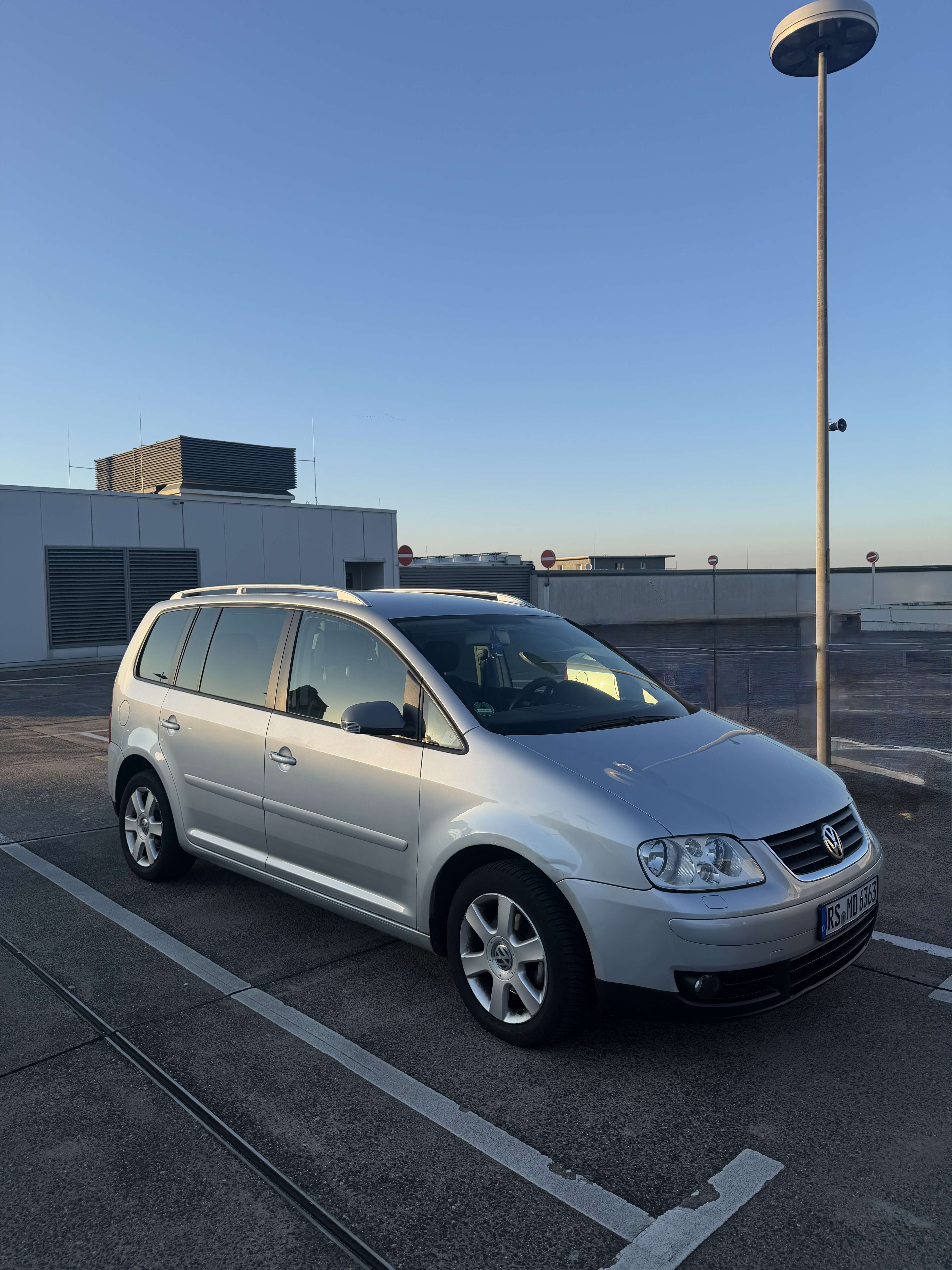 Second hand Volkswagen Touran 2.0