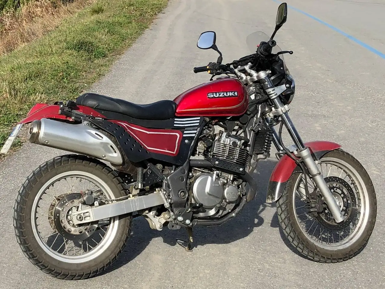 Suzuki XF 650