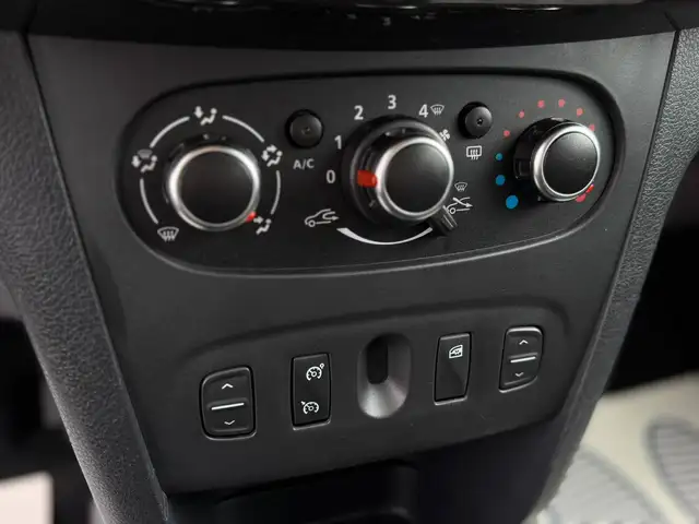 Dacia Sandero Stepway view 10