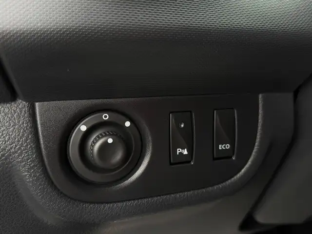 Dacia Sandero Stepway view 9