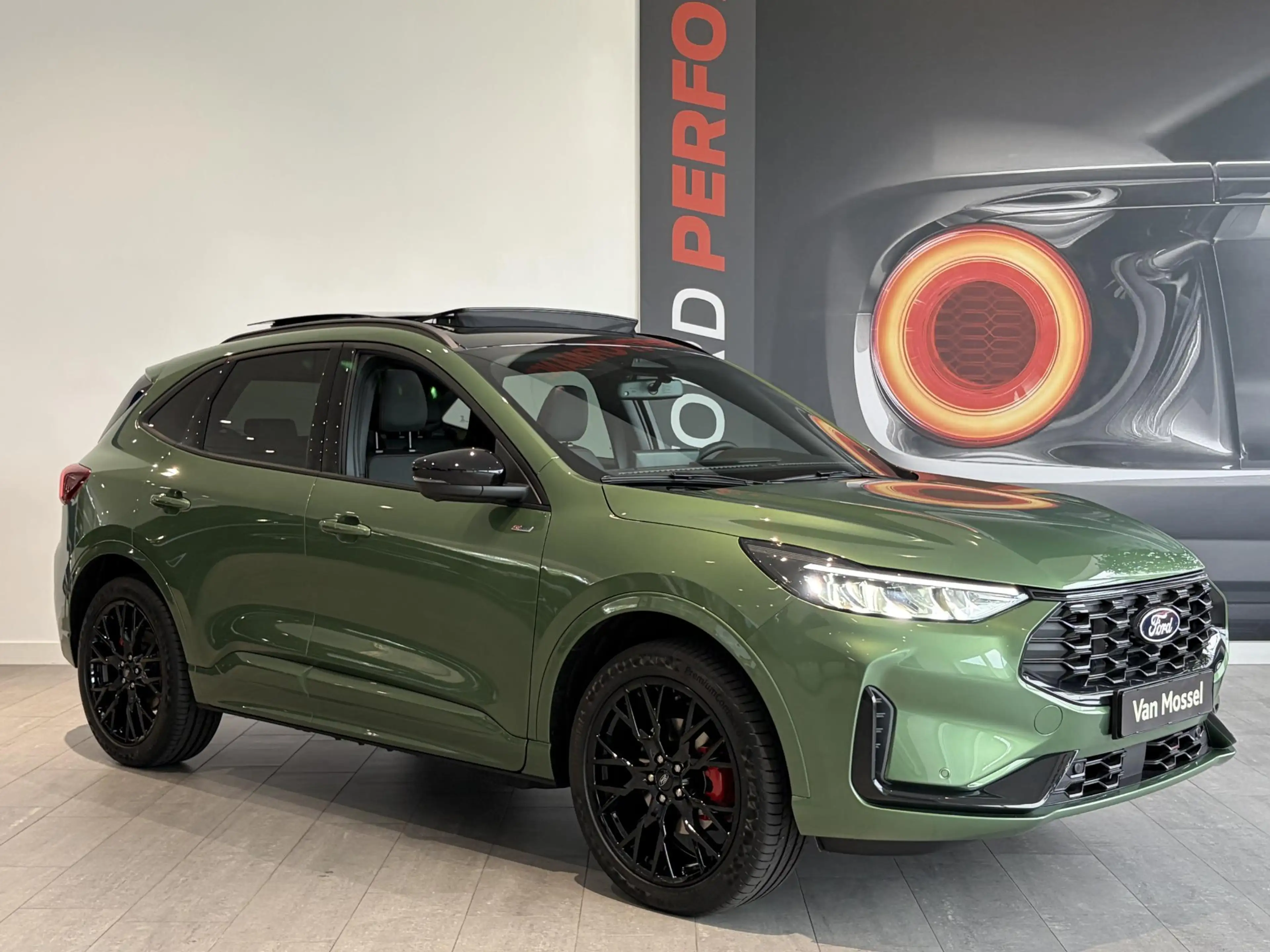 Ford Kuga 2.5 PHEV ST-LINE X 243 PK | BLACKPACK | ADAPTIVE C — photo 7