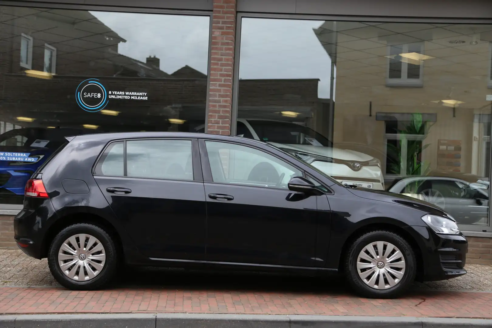 Volkswagen Golf 1.2 TSI Trend Edition Navi Noir - 2