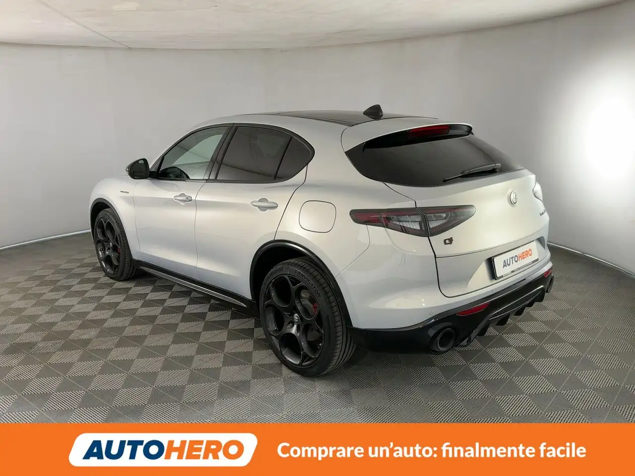 Alfa Romeo Stelvio 2025