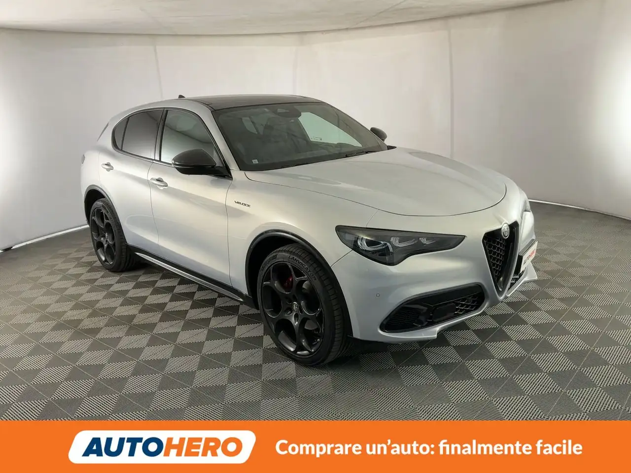 Alfa Romeo Stelvio 2025 — фото 8