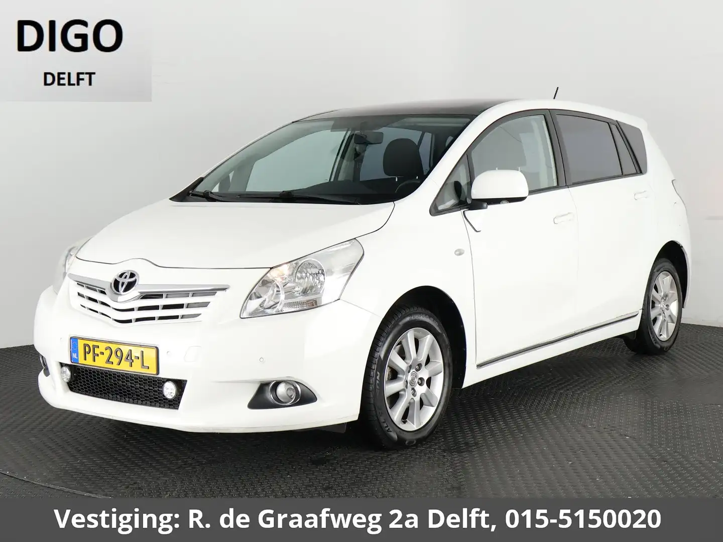 Toyota Verso 1.8 VVT-i Business | Navigatie | Panoramadak | Par Wit - 1