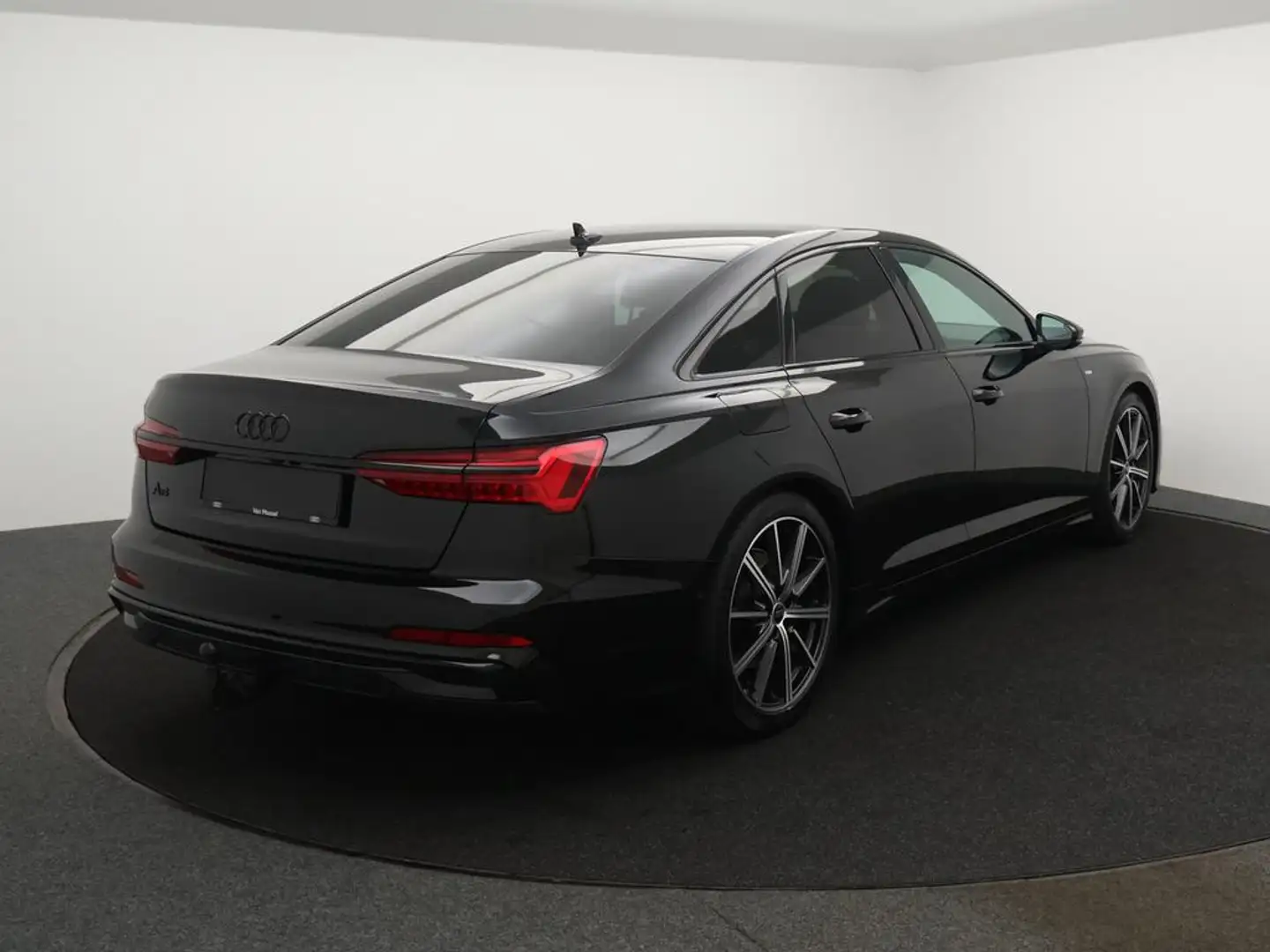 Audi A6 *AUTOMAAT*SHADOWLOOK*LEDER+ALCANTARA*ADAPTIVE CRUISE*APP CONNECT*DIGITAL DASHBOARD*... Zwart - 2