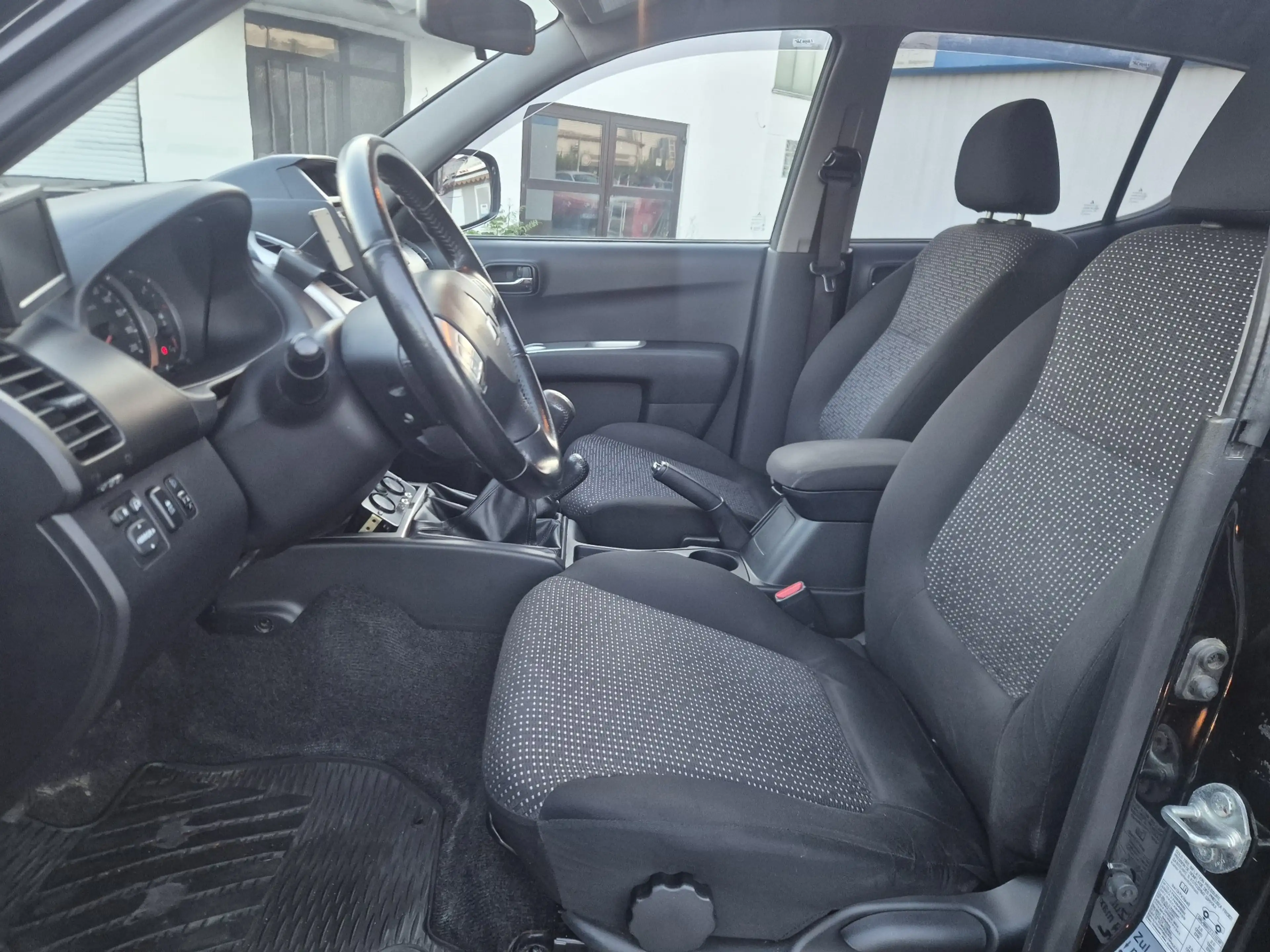 Mitsubishi L200 Intense Doppelkabine 4WD *LKW-Zl./Hard-Top* — photo 12