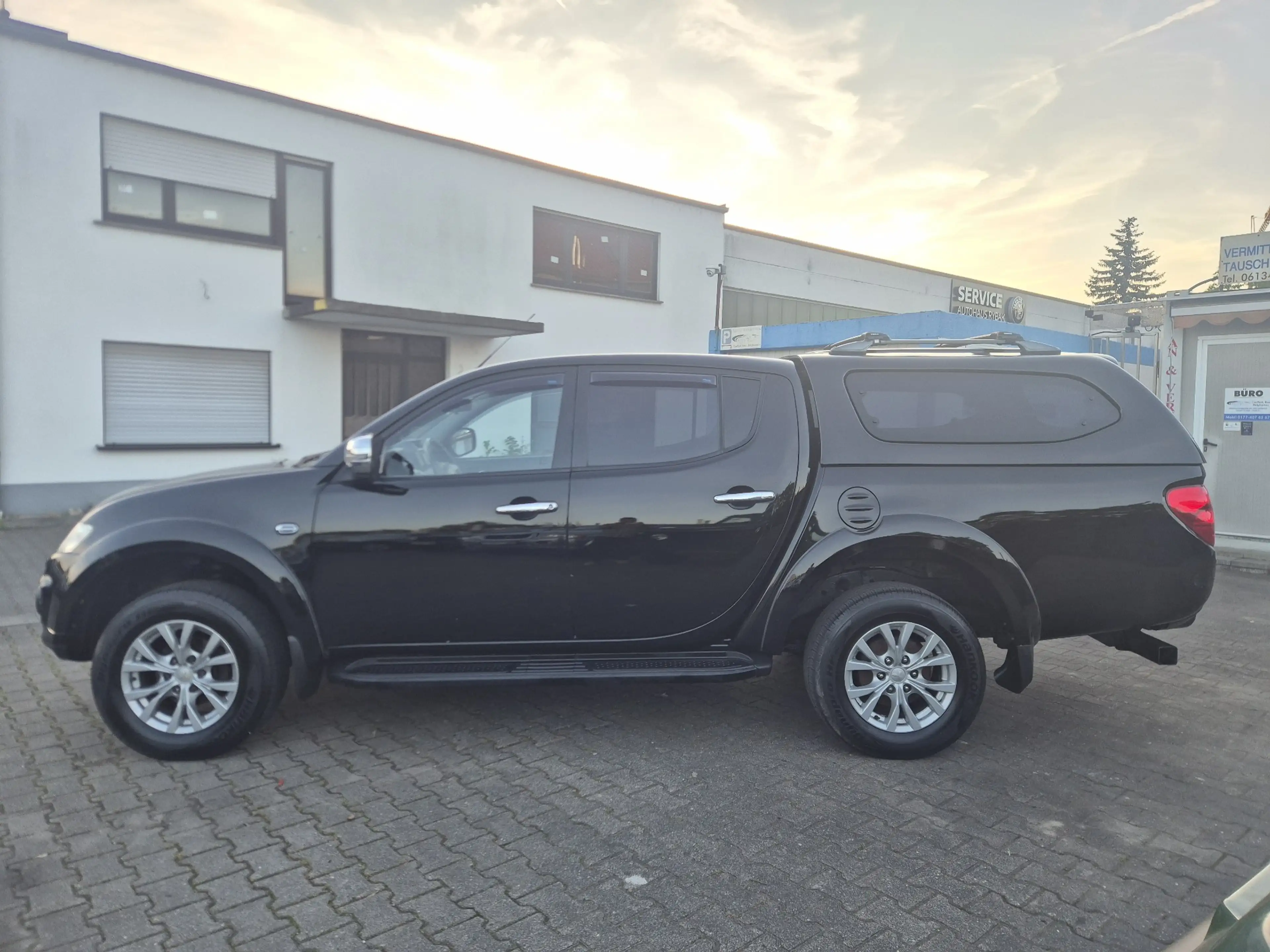 Mitsubishi L200 Intense Doppelkabine 4WD *LKW-Zl./Hard-Top* — photo 6