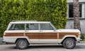 Jeep Wagoneer Grand - thumbnail 3