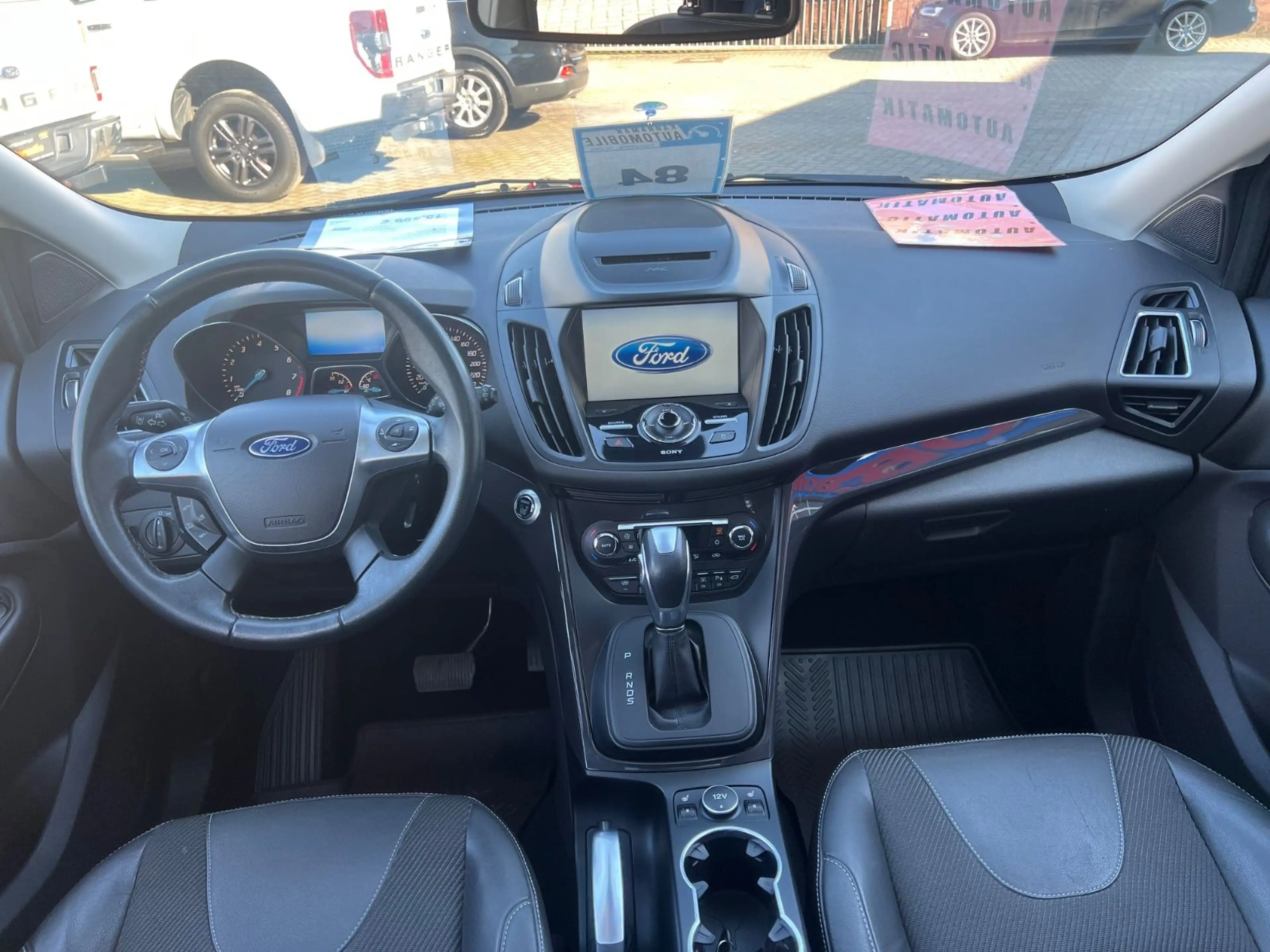 Ford Kuga Individual — photo 10