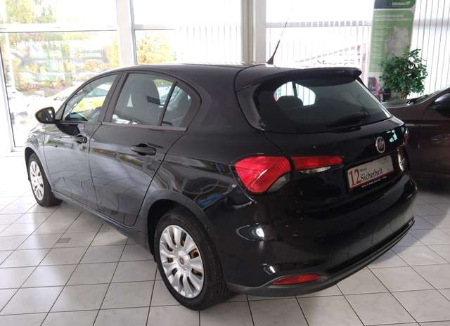 Fiat Tipo Hatchback 1.4 Pop Klima Parkpilot Tempomat