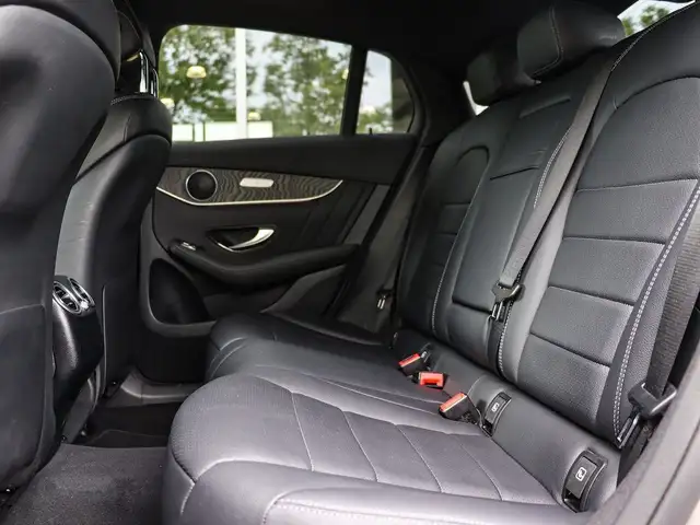 Mercedes-Benz 300 view 25