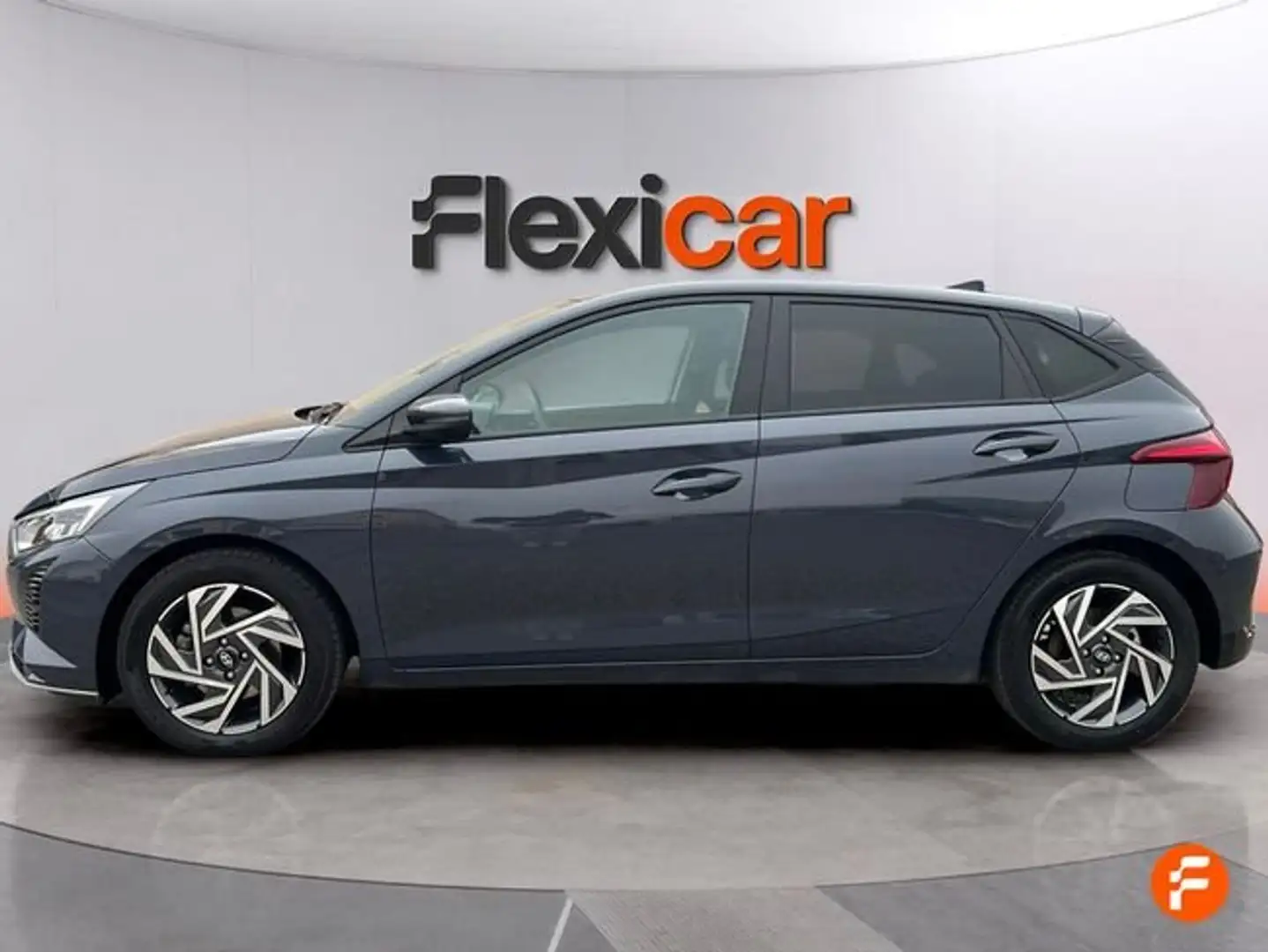 Hyundai i20 1.0 TGDI Klass 100 Gris - 2