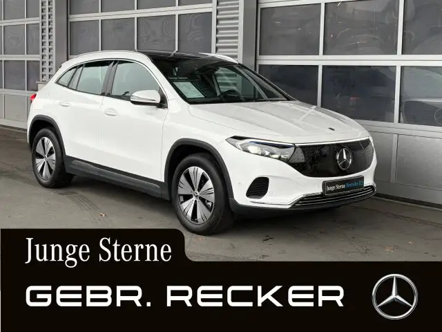 Mercedes-Benz EQA 300 EQA 300 4M Progressive Adv Pano-Dach LED Kamera