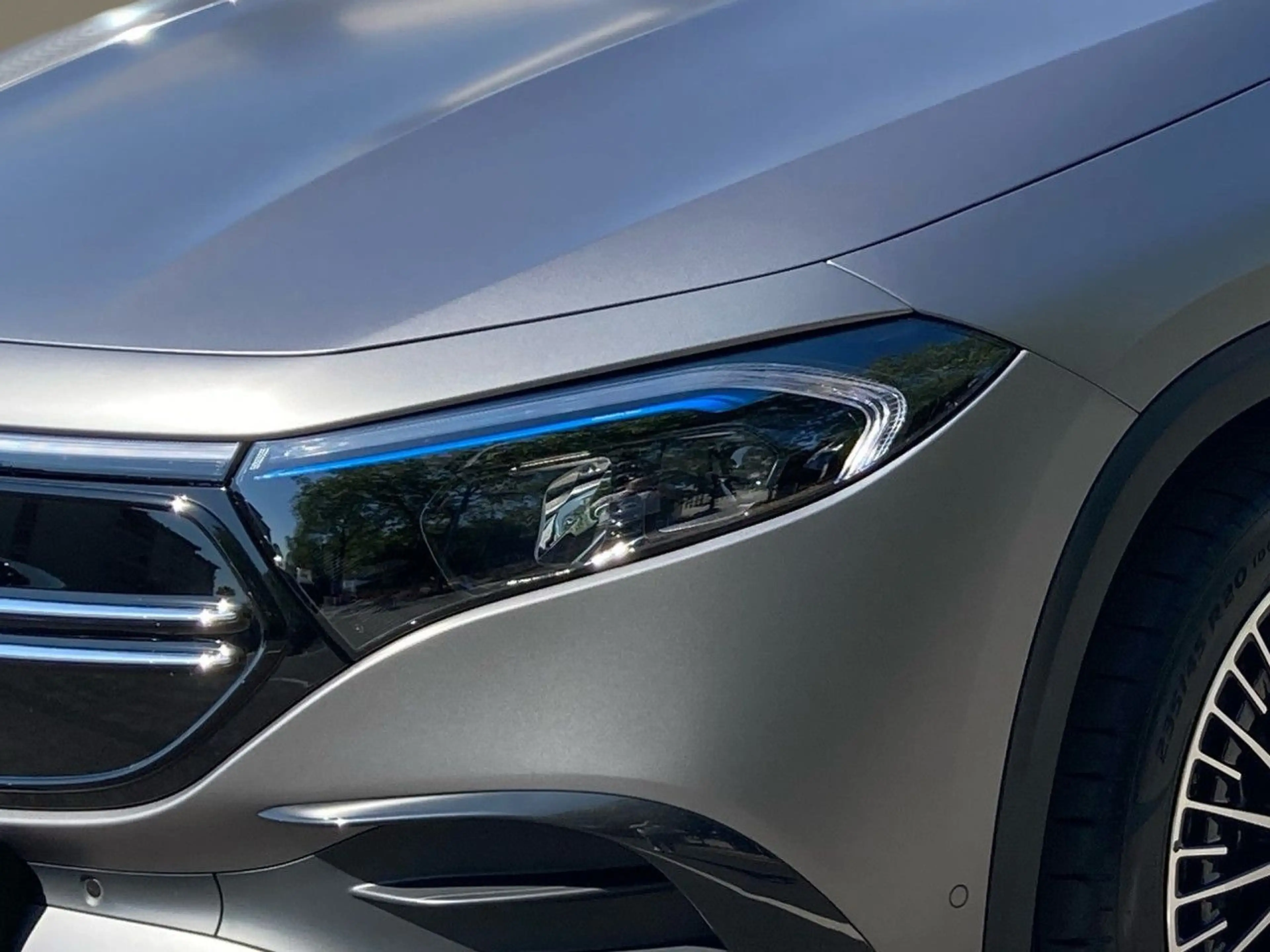 Mercedes-Benz EQA 350 4Matic Sportpaket Bluetooth Navi LED Klima — photo 7