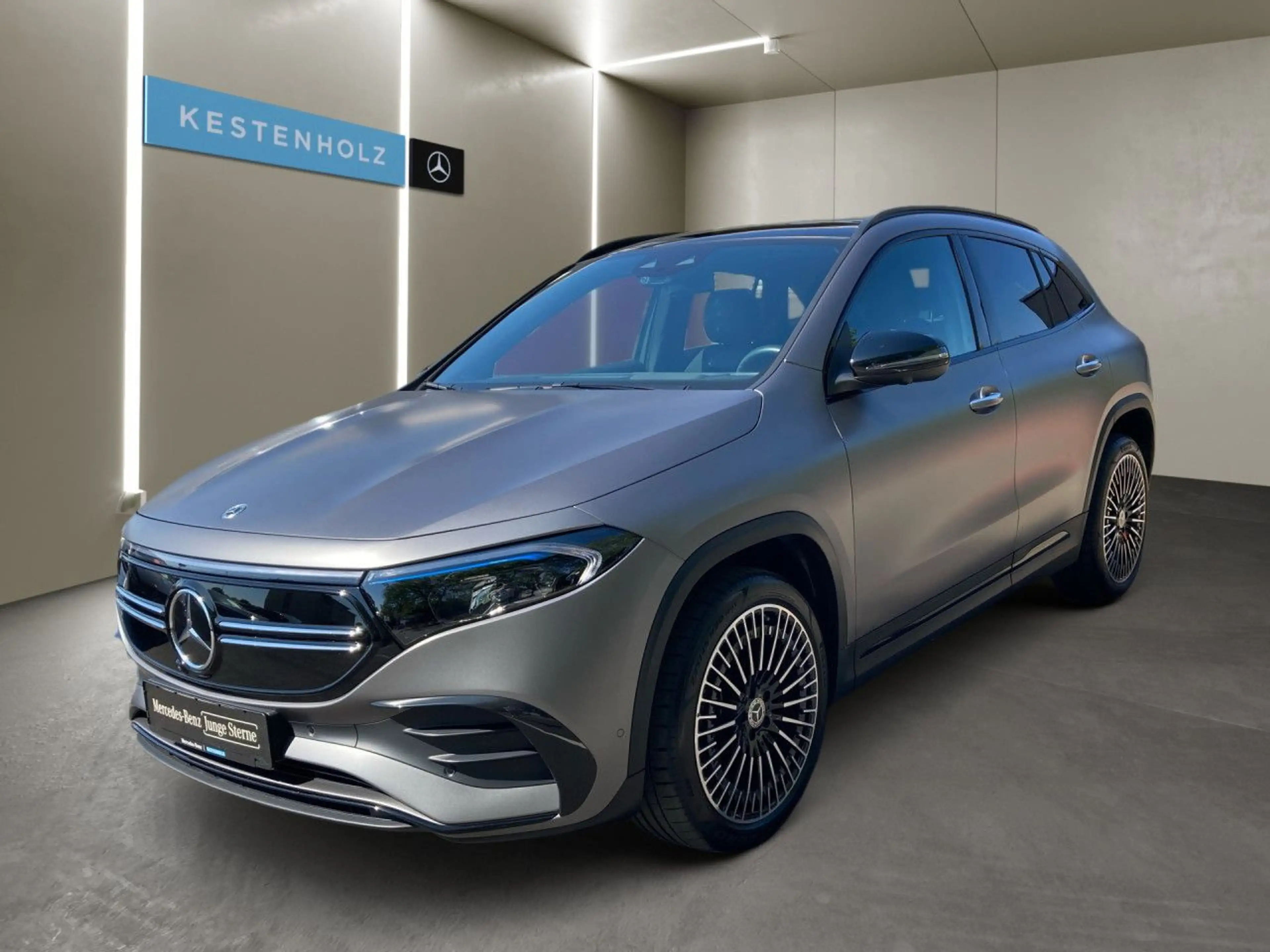Mercedes-Benz EQA 350 4Matic Sportpaket Bluetooth Navi LED Klima — photo 2