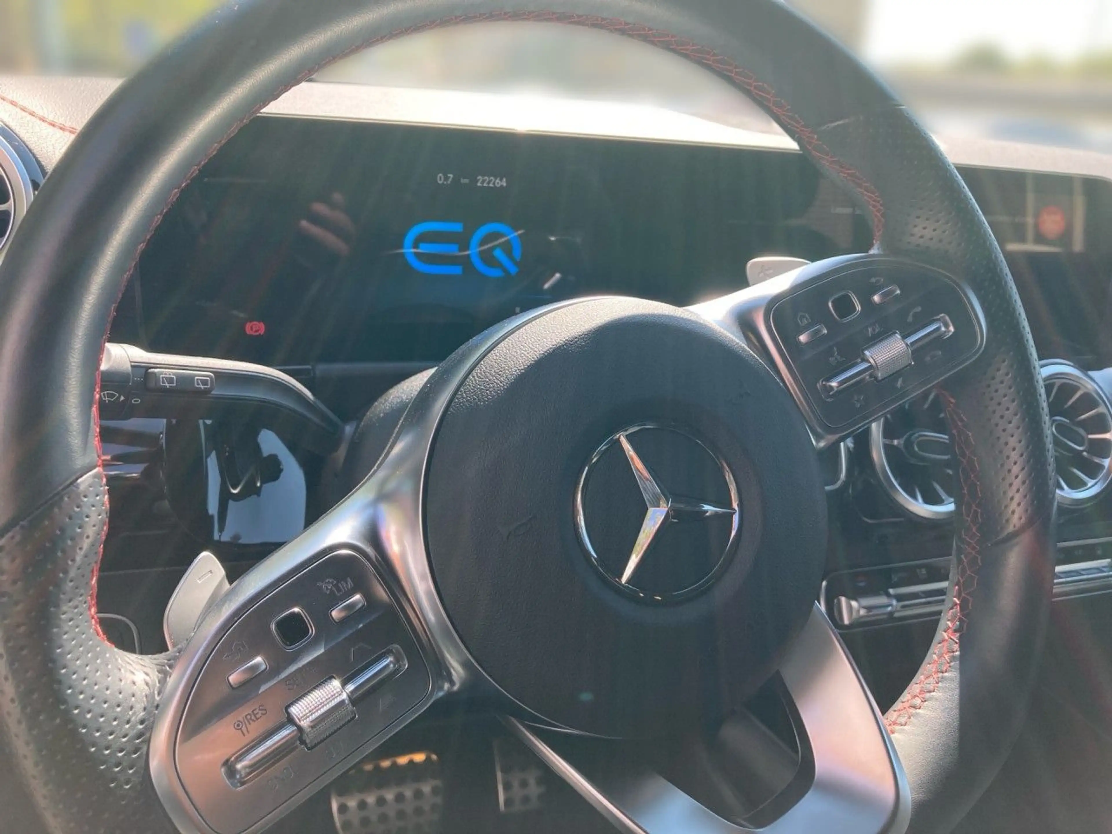 Mercedes-Benz EQA 350 4Matic Sportpaket Bluetooth Navi LED Klima — photo 9