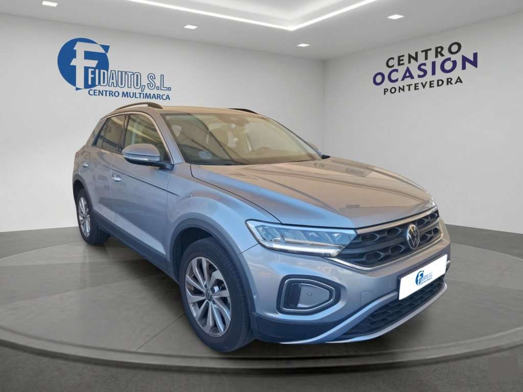 Volkswagen T-Roc Life 1.5 TSI 110kW (150CV) DSG - foto 1