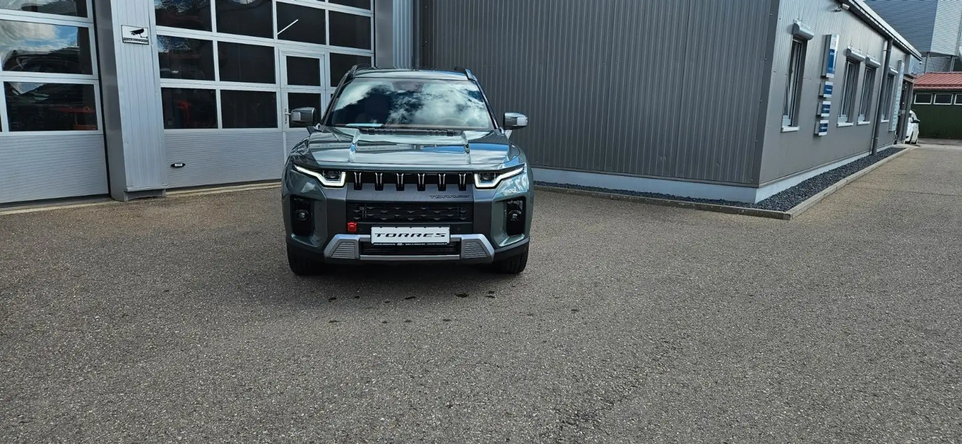 SsangYong Torres Forrest Edition Verde - 2