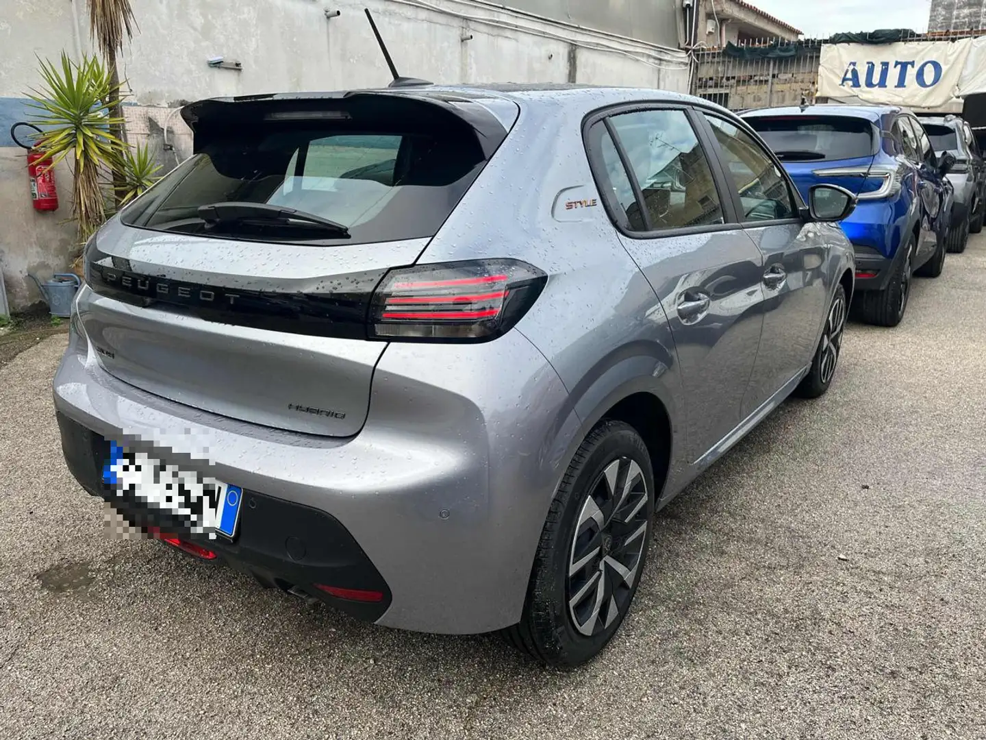 Peugeot 208 Style 1.2 Hybrid 110 e-DCS6 - 2