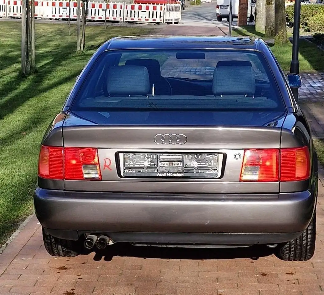Audi A6 2.6L Original Zustand Kashmir Grau, foto 4