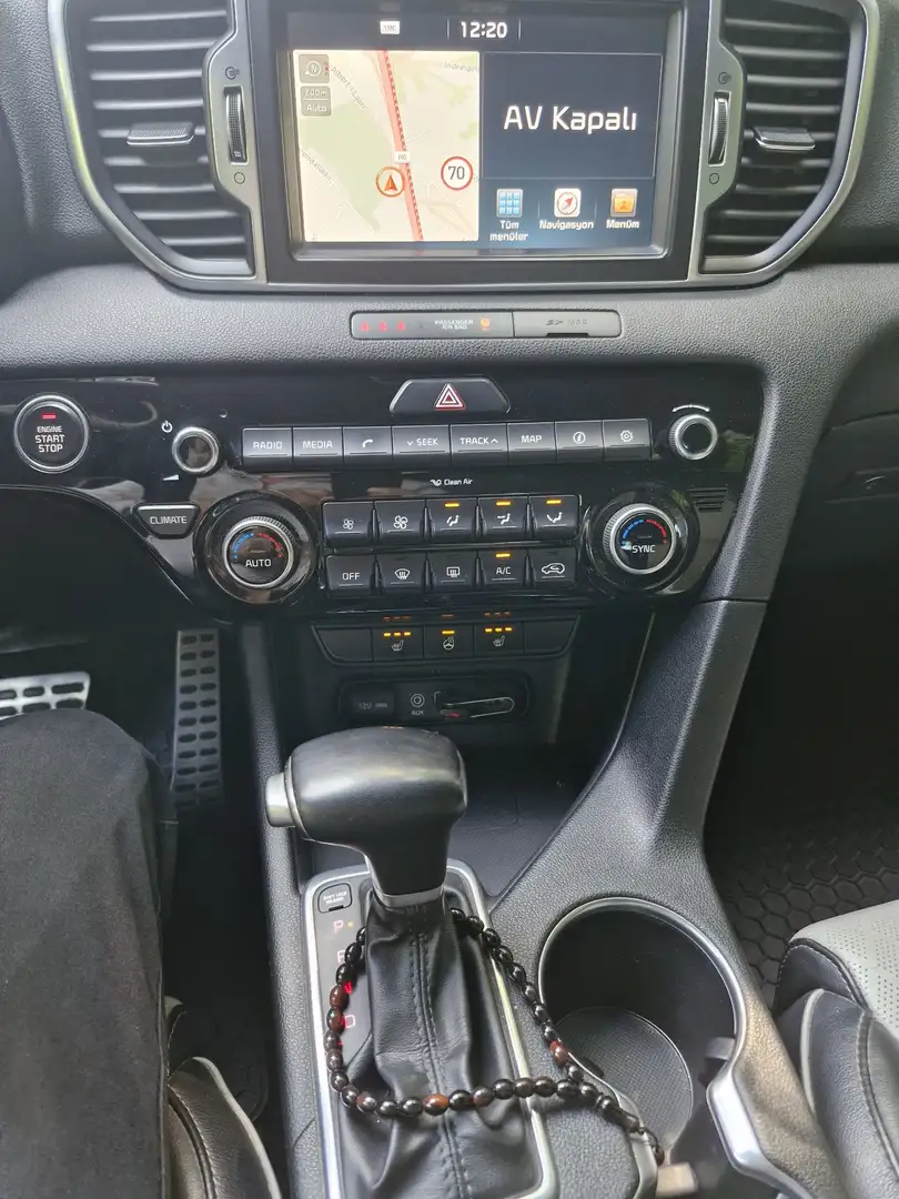 Kia Sportage 1.7 CRDI 2WD ISG Aut. GT Line - 2