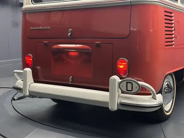Volkswagen T1 view 9