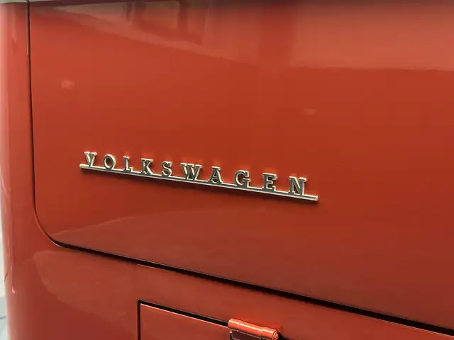 Volkswagen T1 view 10