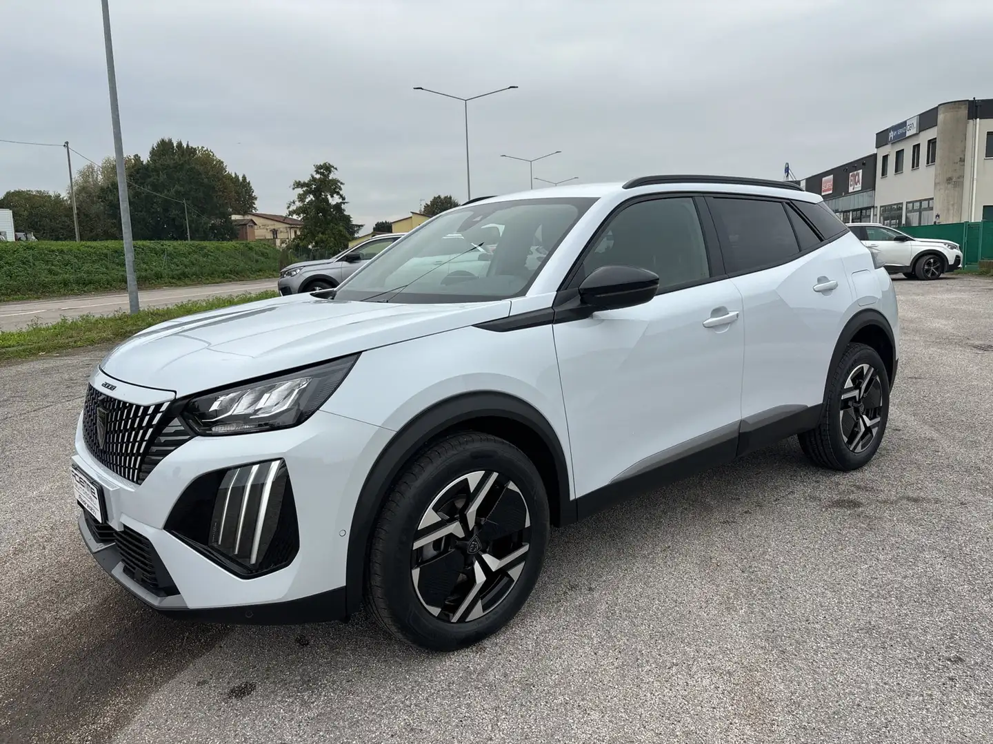 Peugeot 2008 PureTech 100 S&S Allure Bianco - 2