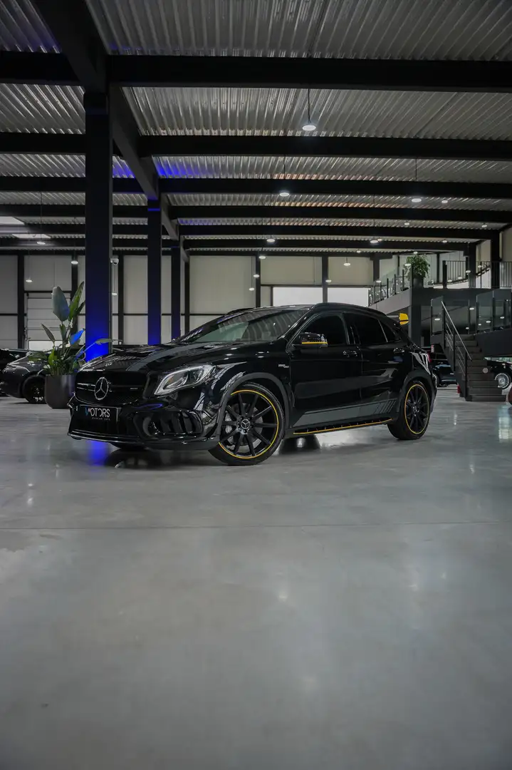 Mercedes-Benz GLA 45 AMG 4-Matic - ACC - sportuitlaat - 360° camera - Černá - 2