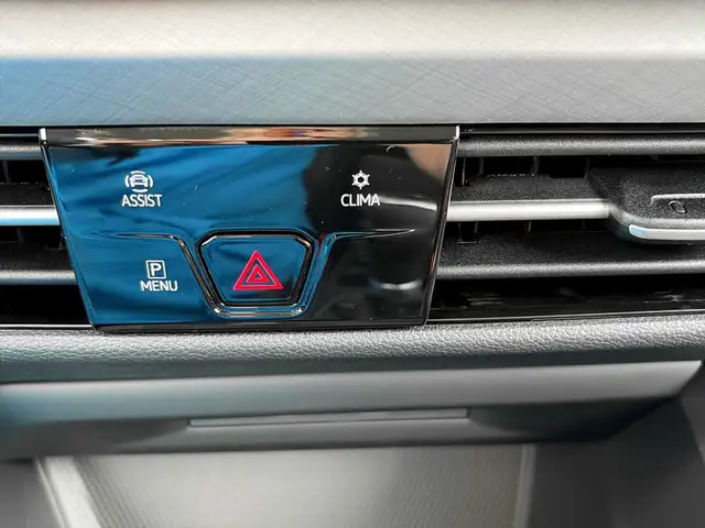 Volkswagen Golf view 15