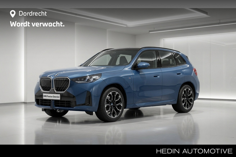 BMW X3 30e xDrive M-Sport | Panorama | Trekhaak | Driving