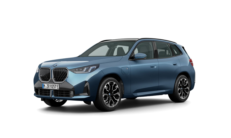BMW X3 30e xDrive M-Sport | Panorama | Trekhaak | Driving — photo 4