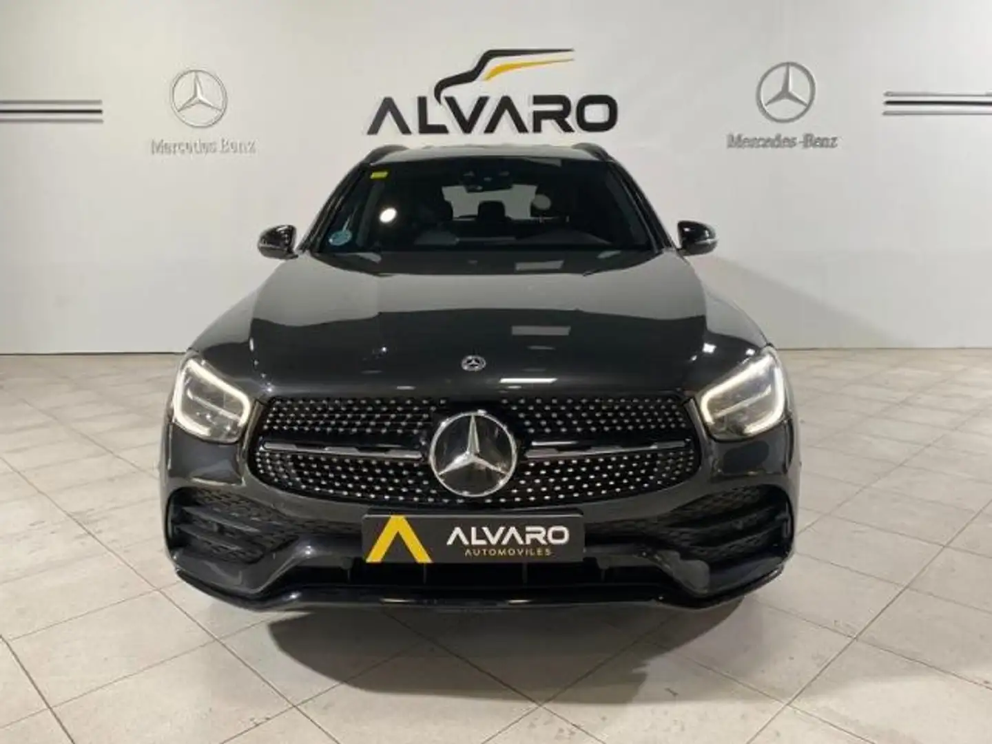 Mercedes-Benz GLC 200 4MATIC Gri - 2