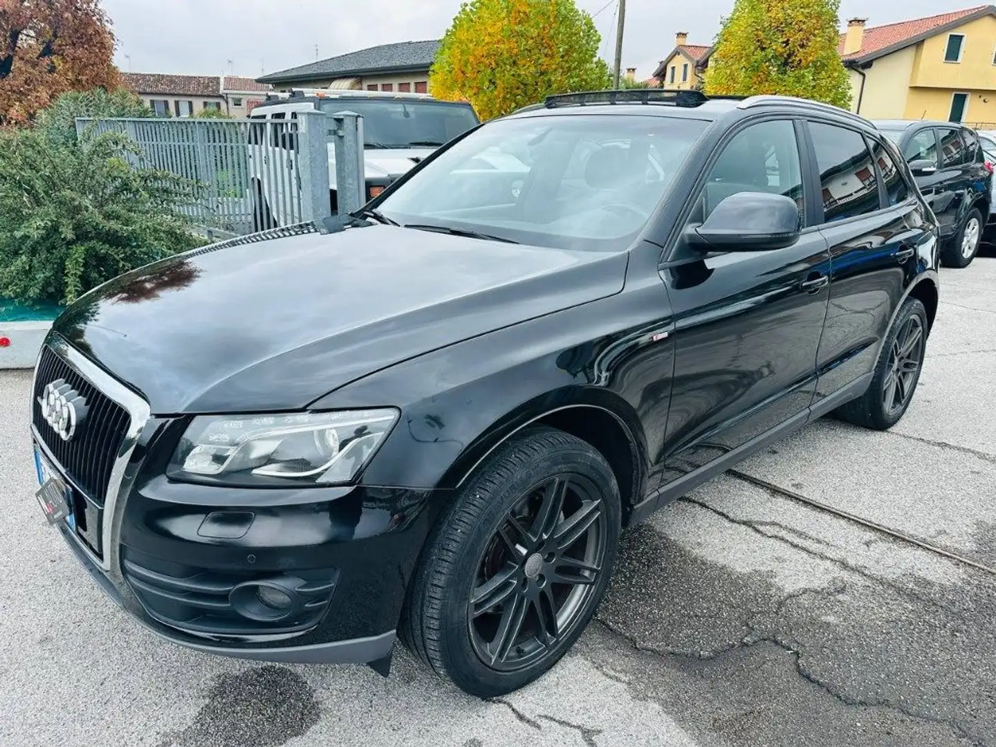Audi Q5 3.0 V6 TDI quattro S tronic S LINE Zwart - 1
