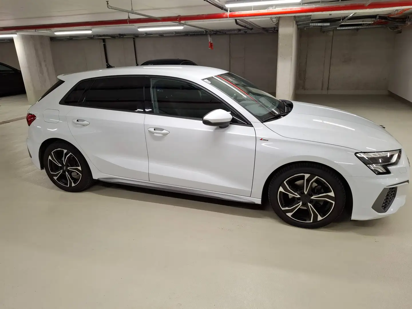 Audi A3 A3 SB 35 TFSI S-line S-tronic S-line Weiß - 1