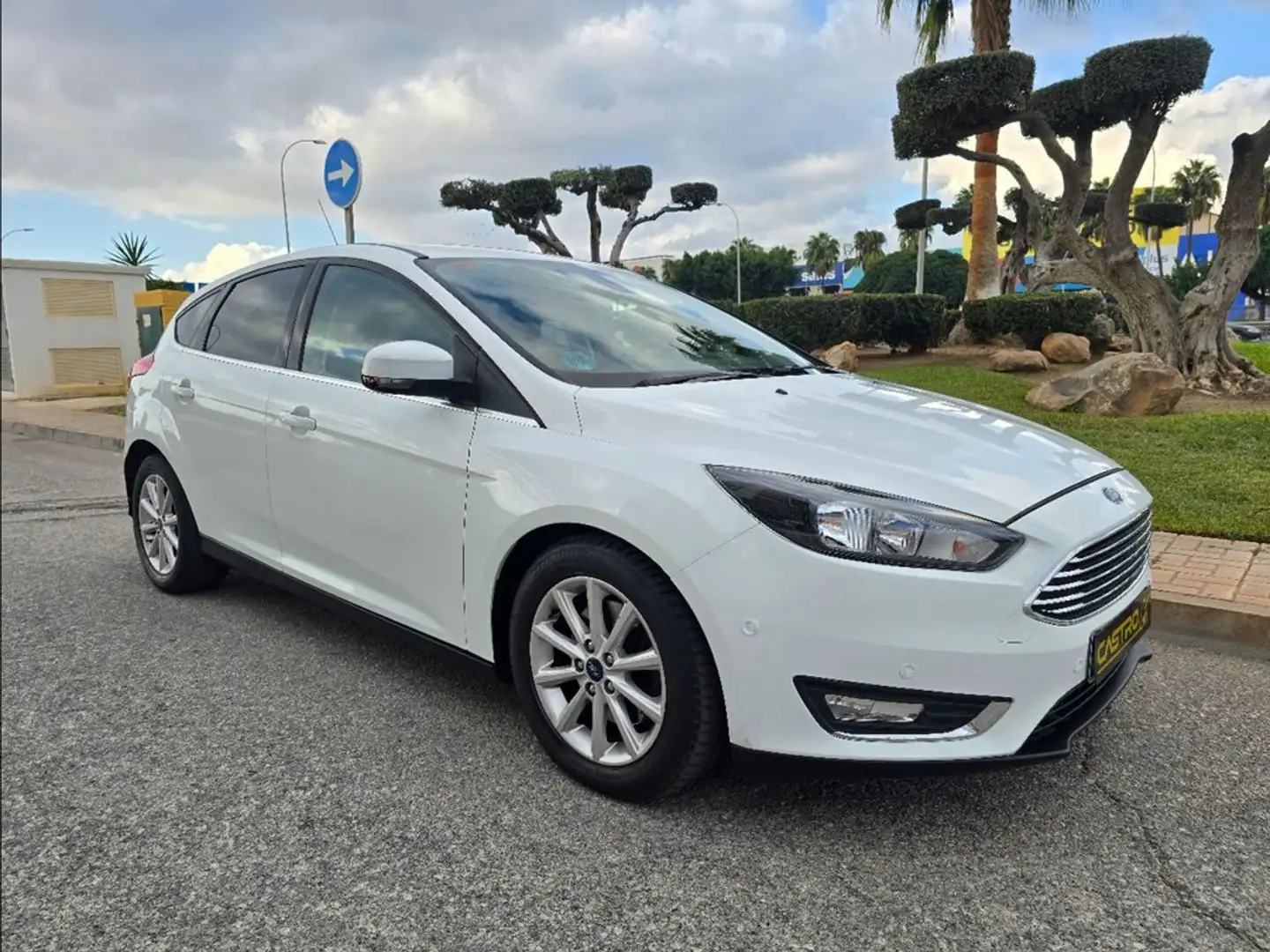 Ford Focus Sb. 2.0TDCi Auto-S&S Titanium Powershift Blanco - 1