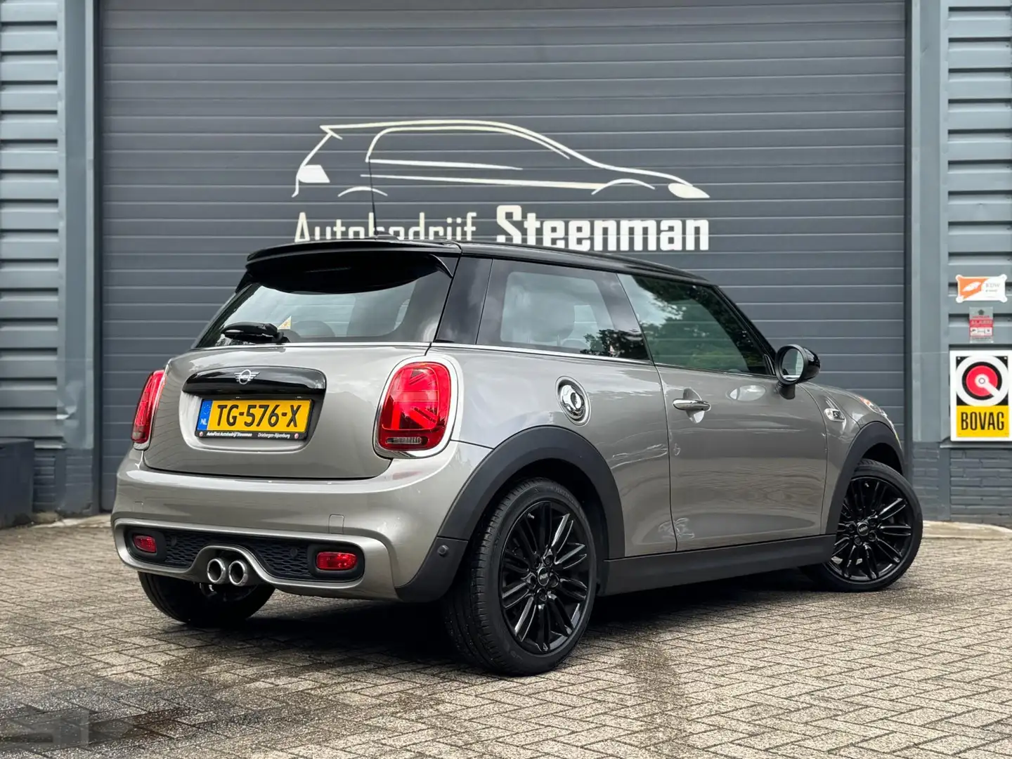 MINI Cooper S Mini 2.0 Chili | LED | Harmon & Kardon | Leder Grijs - 2