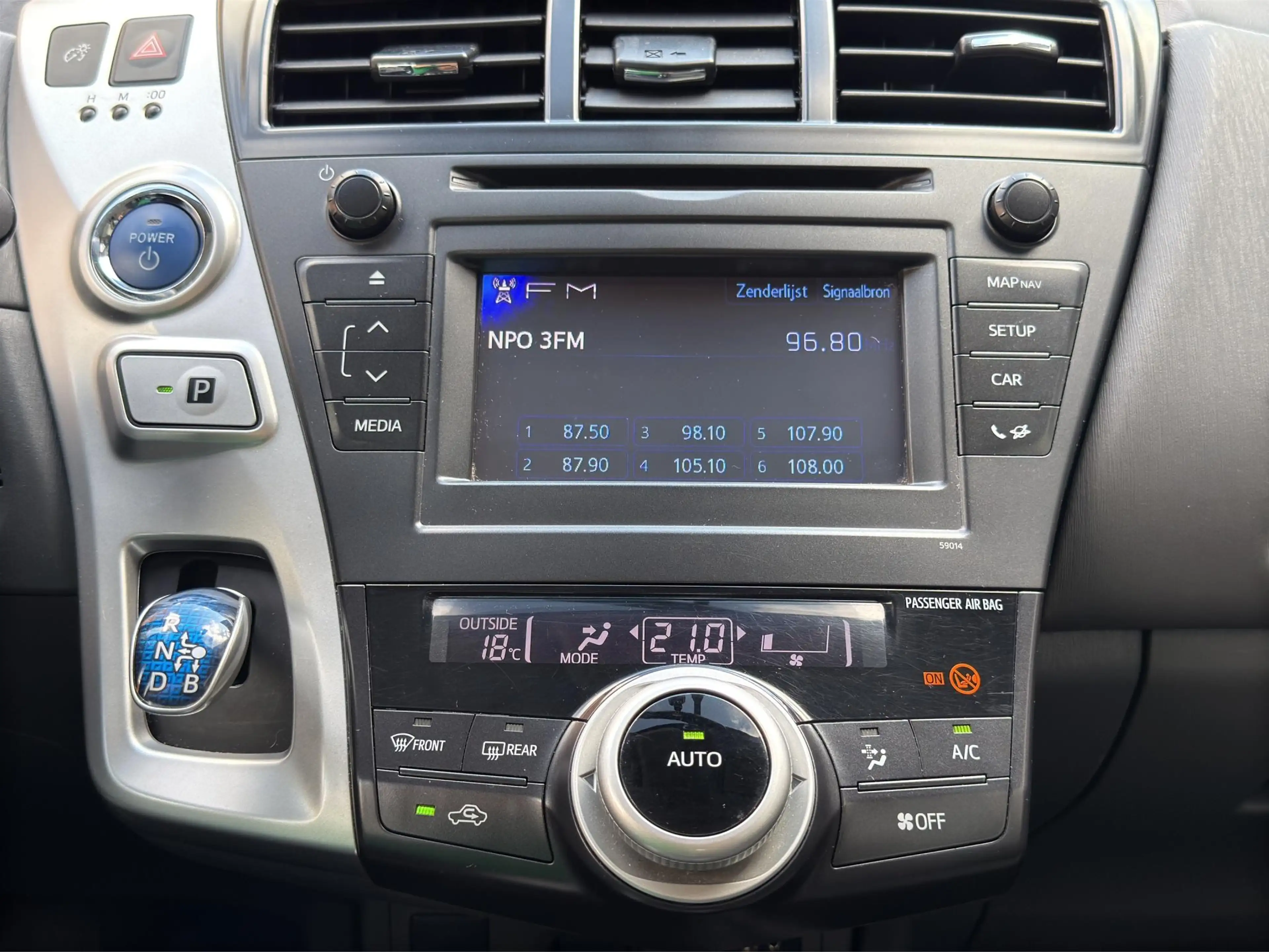 Toyota Prius+ Prius Wagon 1.8 Comfort 7p. /Apple Carplay/7-perso — photo 19