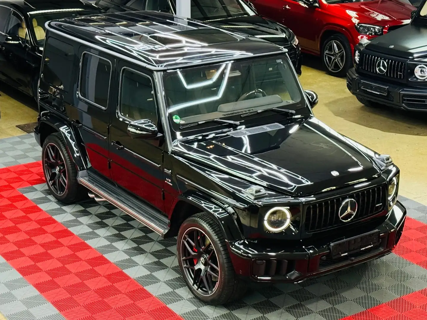 Mercedes-Benz G 63 AMG Superior TV Night Carbon Performance 22 Schwarz - 1