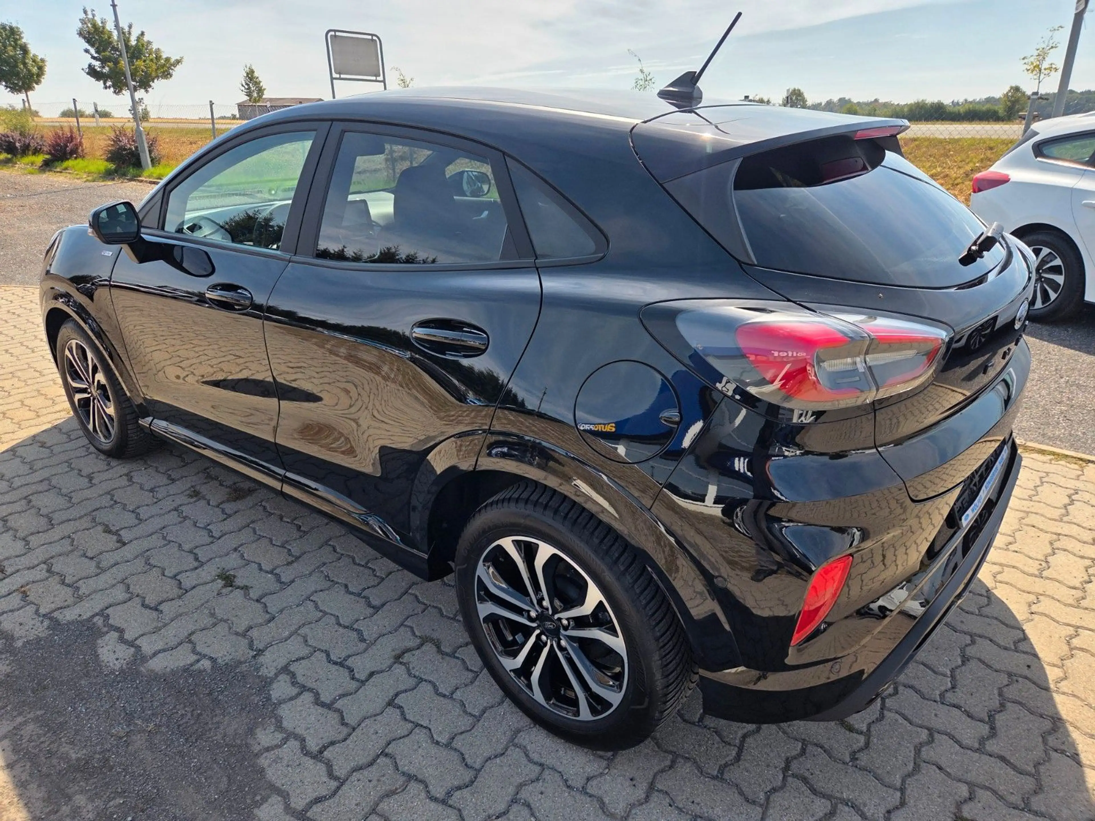Ford Puma ST-Line Autom.  Navi Kamera Winterp. uvm. — photo 3