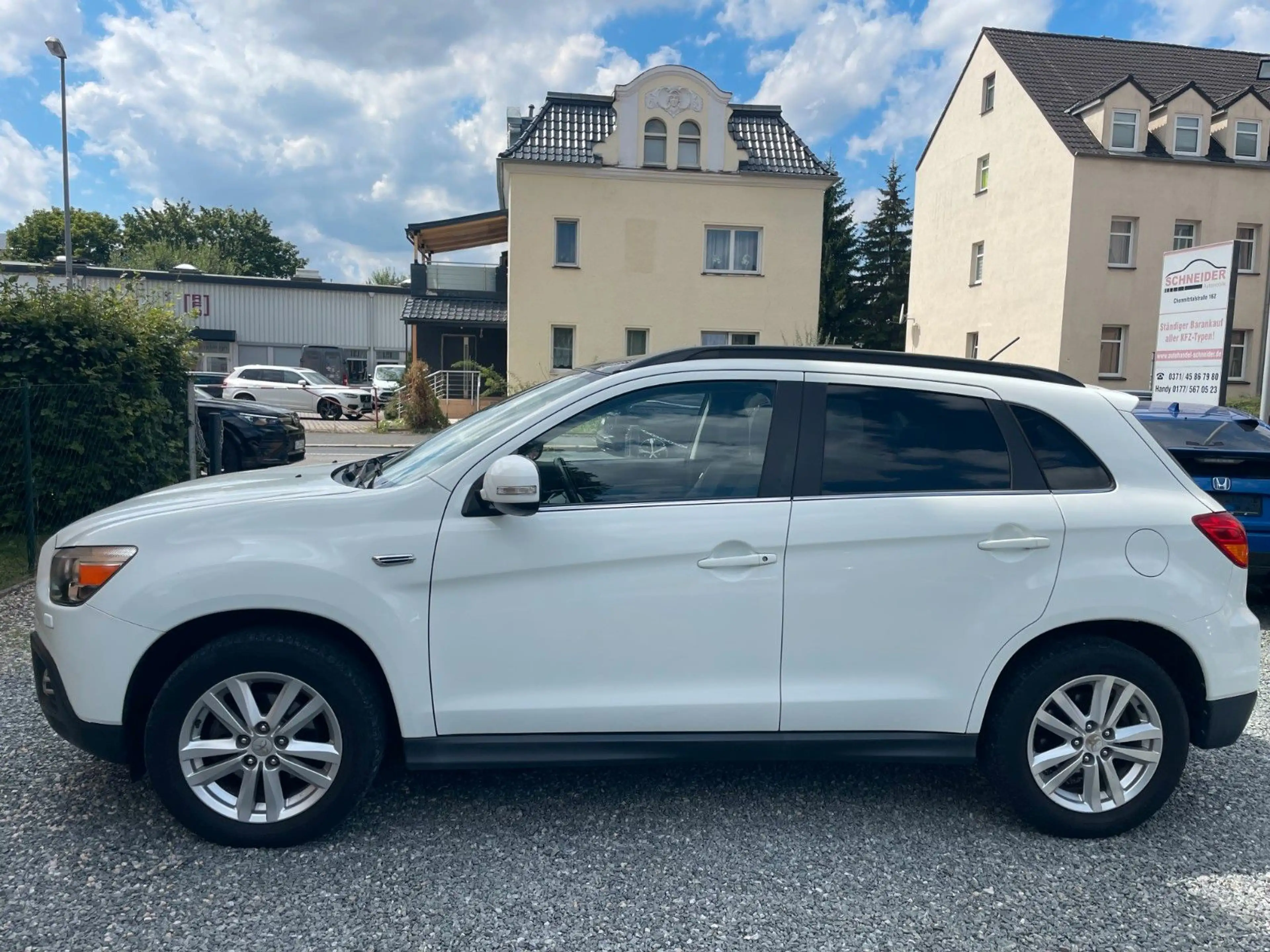 Mitsubishi ASX 1.8 DI-D+ 2WD XENON PANORAMA — photo 3