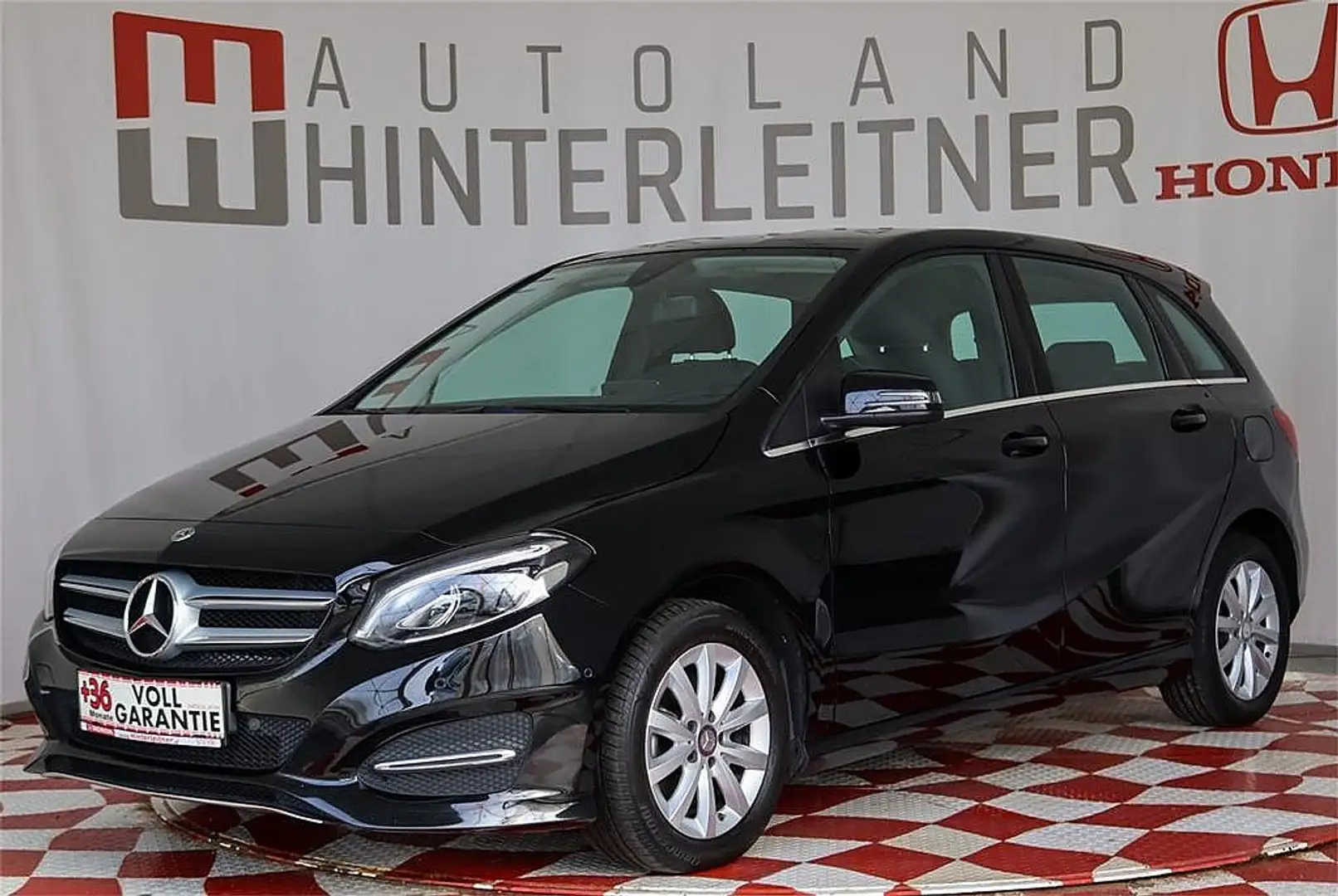 Mercedes-Benz B 180 d Aut. / LED/ PARK-PILOT/ NAVI/ STYLE-PAKET Schwarz - 1