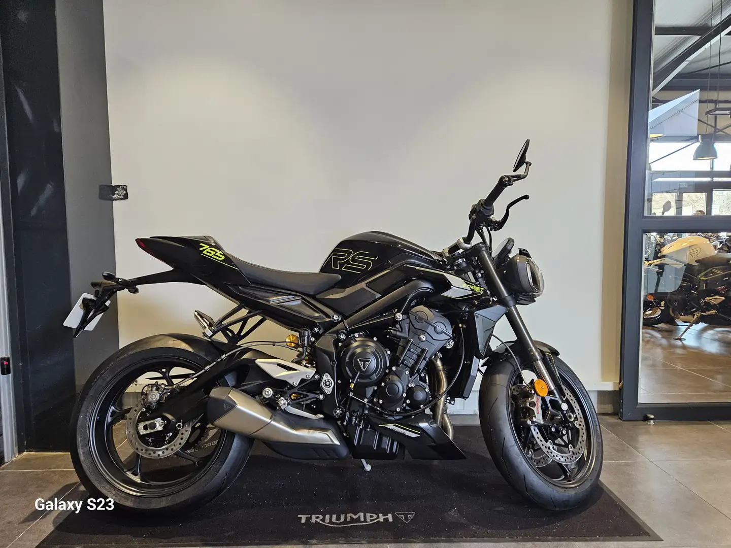 Triumph Street Triple 765 Zwart - 1
