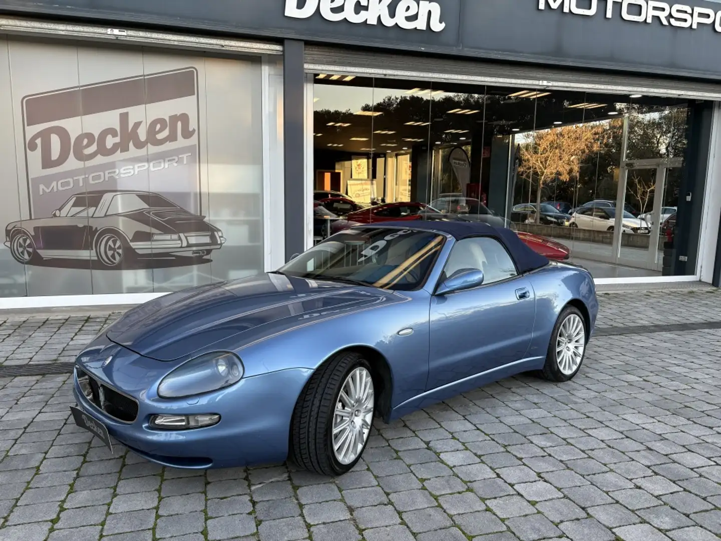 Maserati Spyder Cambiocorsa Blau - 2