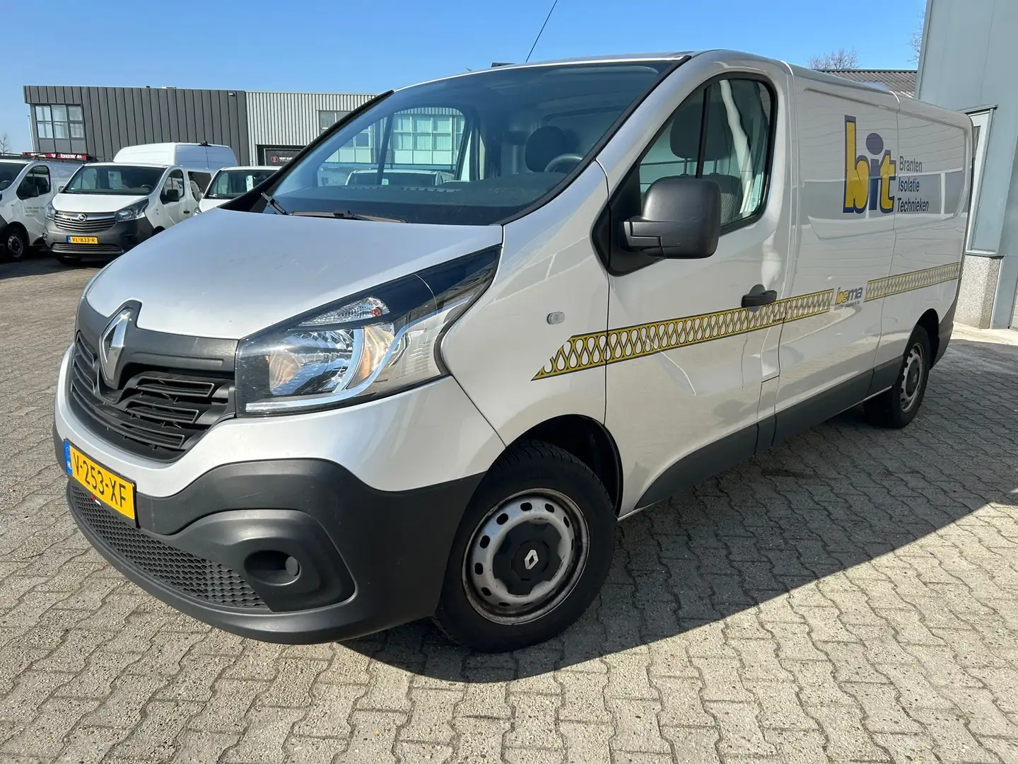 Renault Trafic 1.6 dCi T29 L2H1 AIRCO CRUISE Zilver - 2