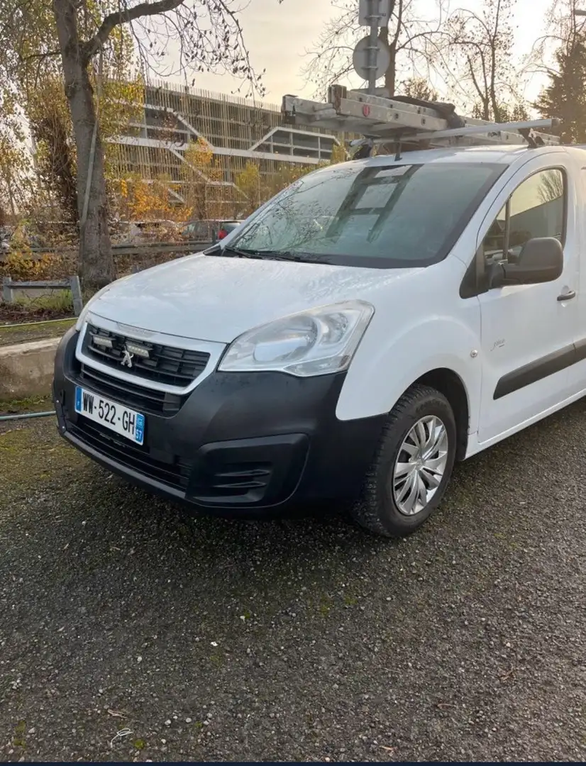 Peugeot Partner FOURGON STANDARD 1.6 BLUEHDI 100 BVM5 PRO - 1