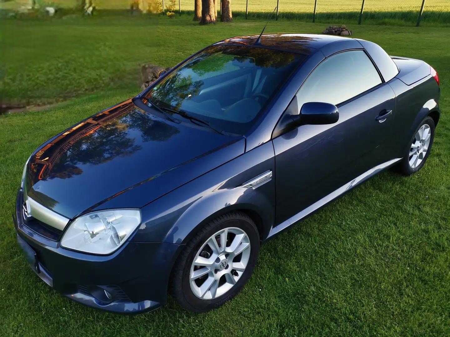 Opel Tigra Tigra Twin Top Twin Top 1.4 Edition Blau - 1