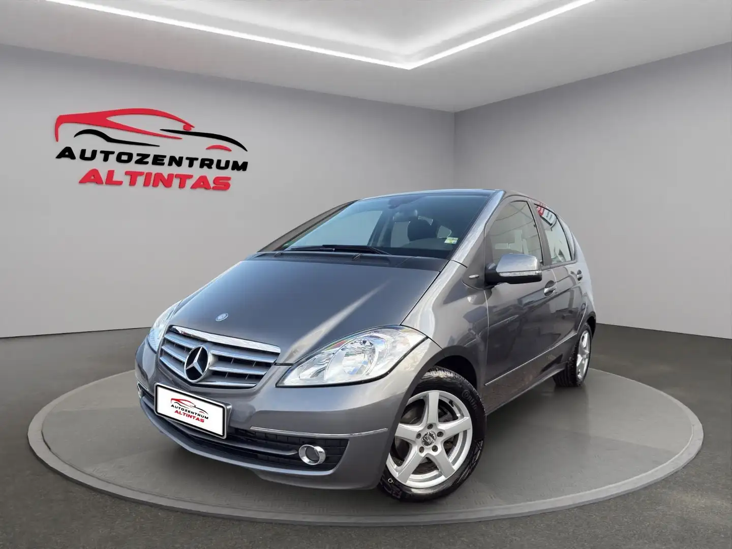 Mercedes-Benz A 180 CDI*AUTOM*KLIMA*74.000KM*NAVI*T.LEDER*TEMP Grau - 1