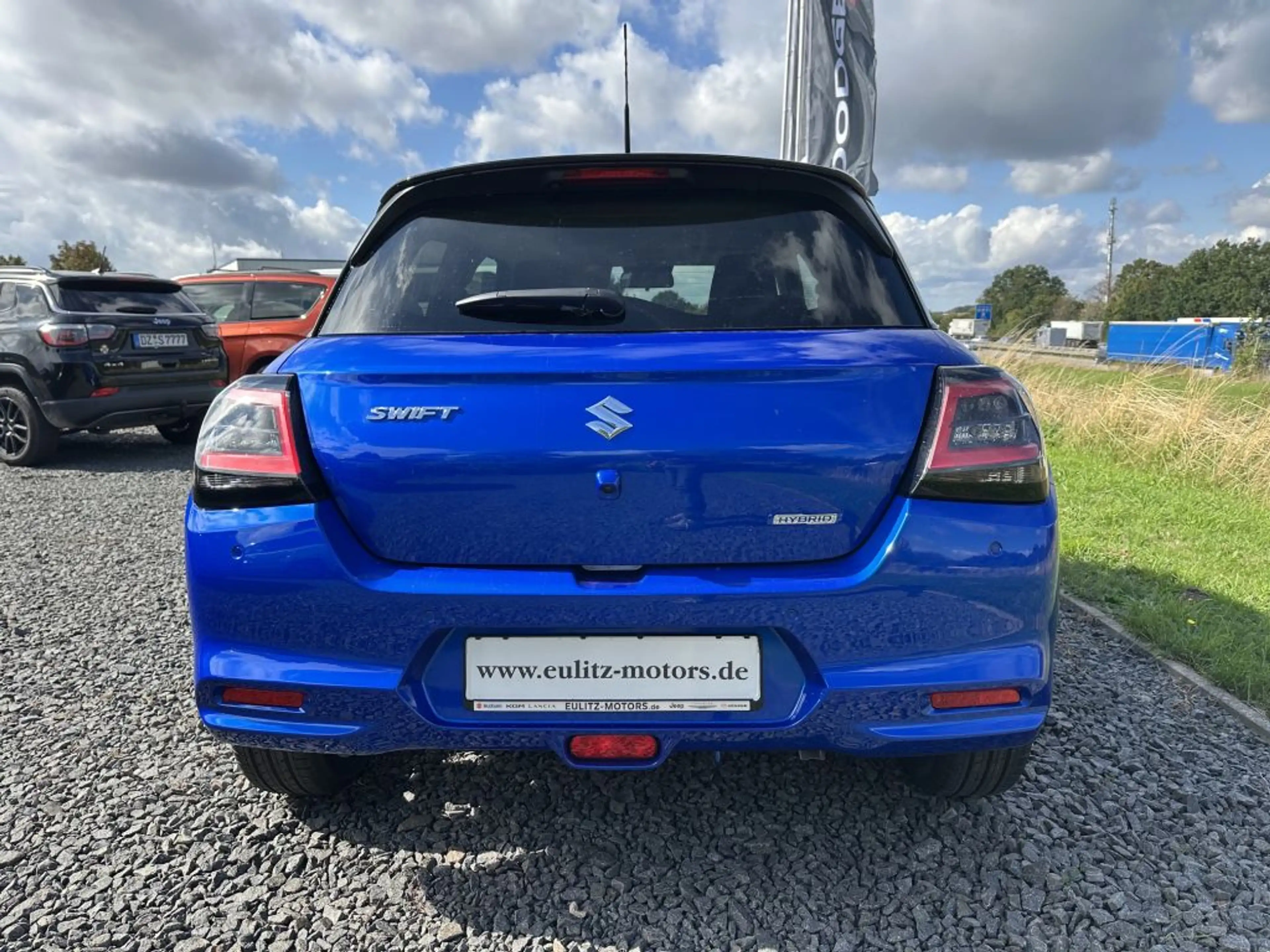 Suzuki Swift 1.2 Hybrid MT Comfort (UZ) — photo 7